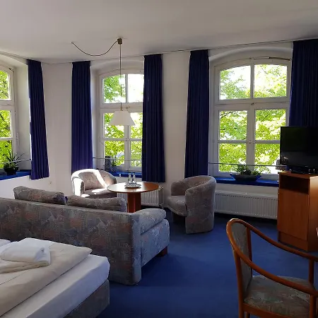 Hotell Havenhaus 3*